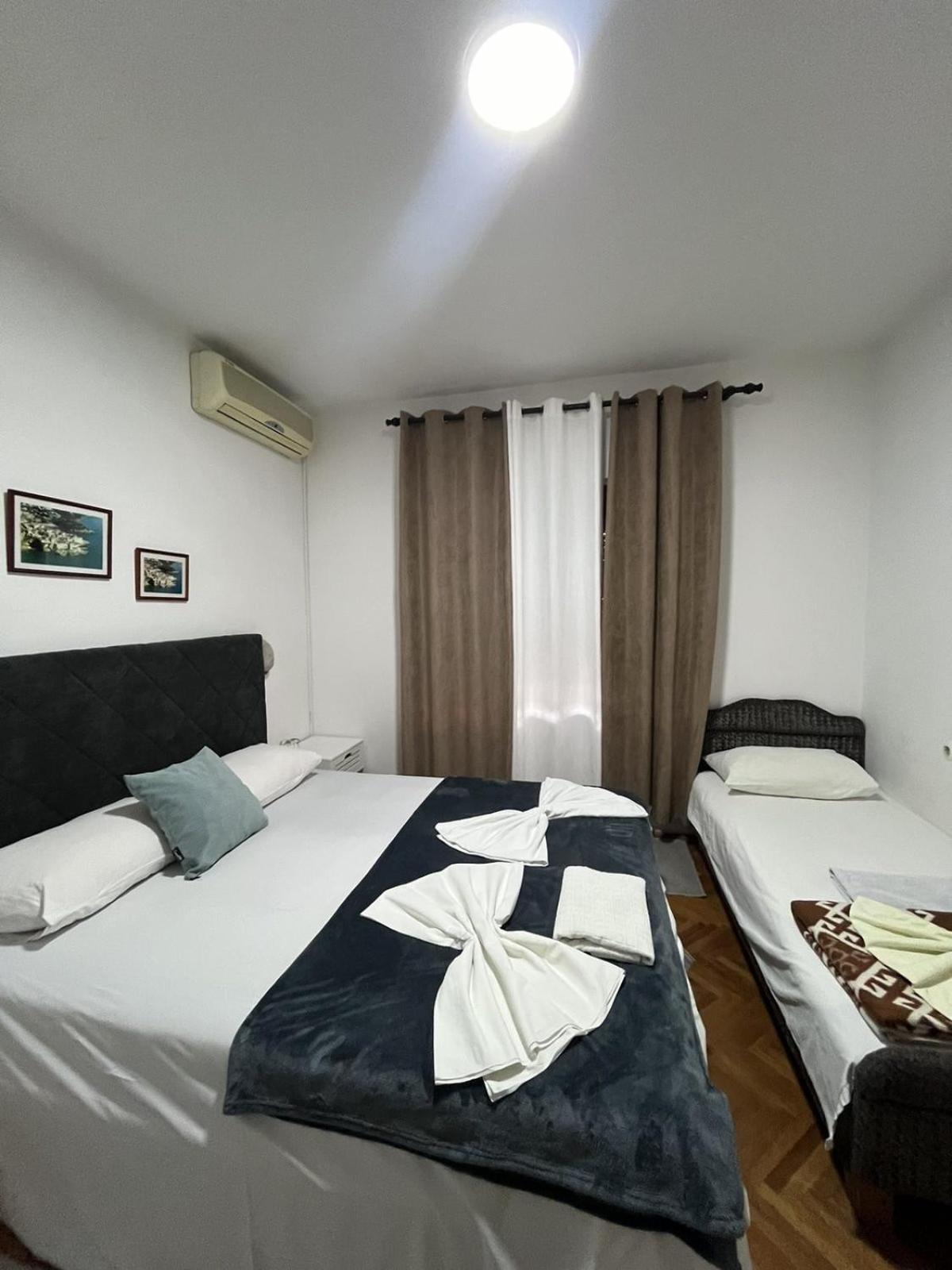Studio Rooms Moncherie Ulcinj Exterior foto